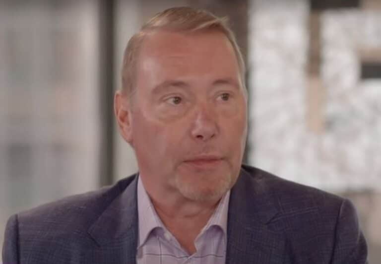 Billionaire Jeffrey Gundlach, ‘Bitcoin Is For Speculators And Is A Buy At $25,000 Or Below’