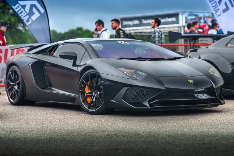 ‘Lamborghini’  Italian Brand Of Luxury Sports Cars Might Soon Lift Curtains from “NFTPRO”